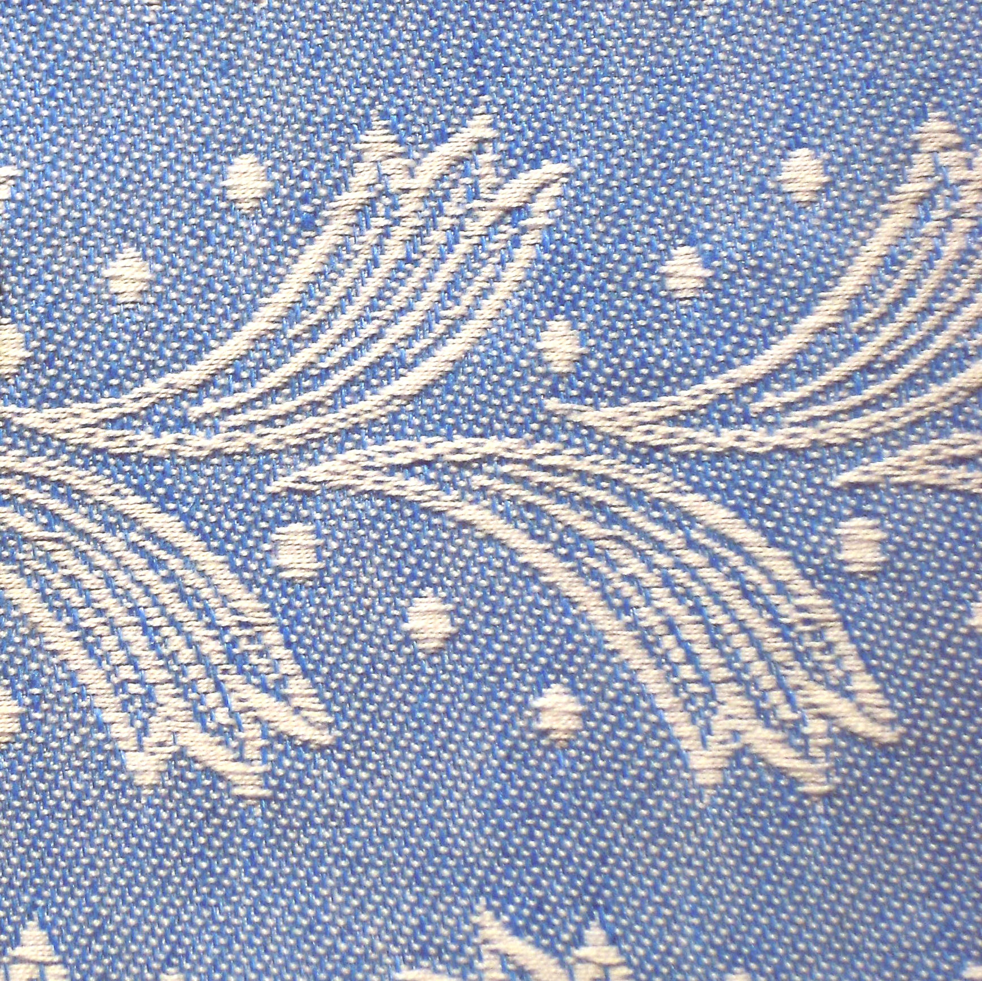 Tessitura artigianale con disegno a spighe, color azzurro