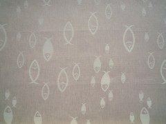 Tovagliolo, tessitura artigianale in misto lino/cotone, disegno con pesci di colore grigio, finitura a punto giorno, cm 40x40open stitch, grey color available in size cm 40x40.